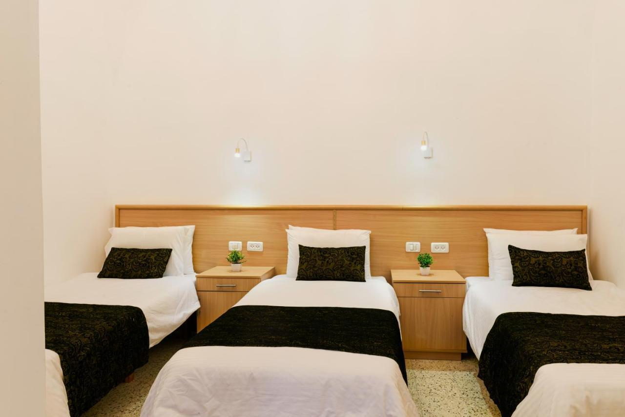 William'S Guest House เยรูซาเลม ภายนอก รูปภาพ